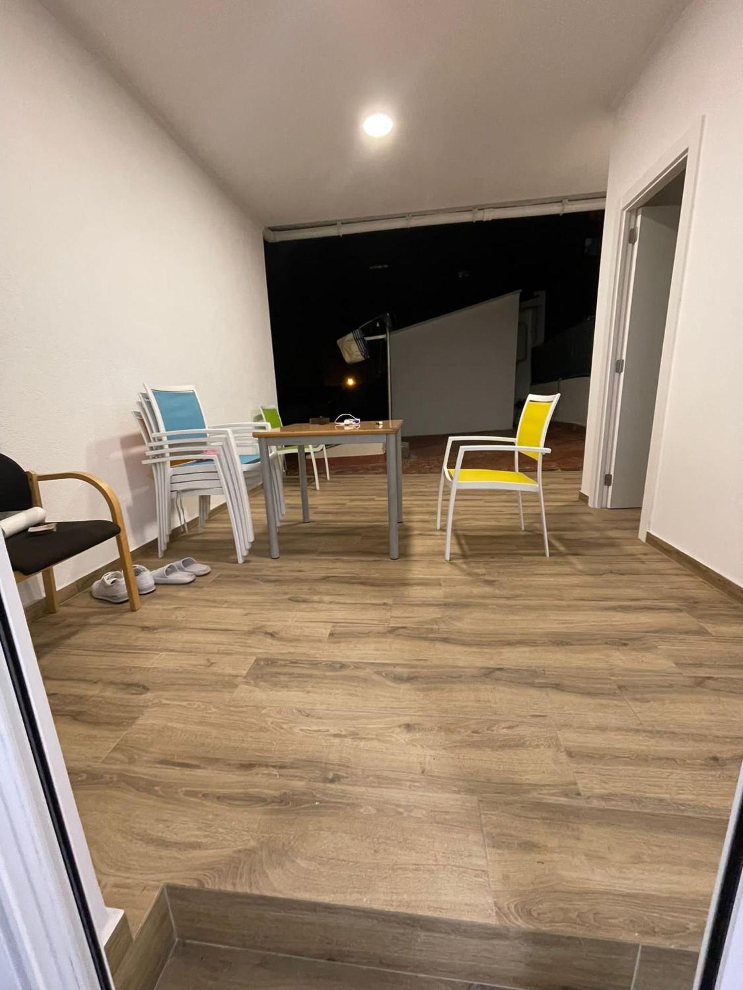 Apartments Jota Barcelona Exterior photo